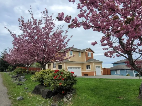 11543 NE Skyward Loop, Kingston, WA 98346