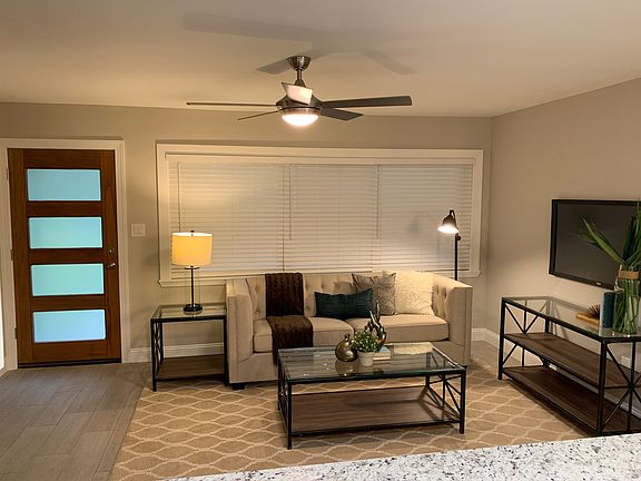 4th image of 4104 W Oakellar Ave