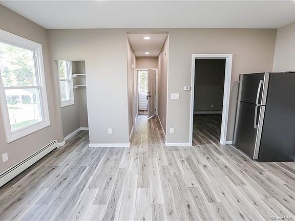 5th image of 15 Hurlburt St #1N