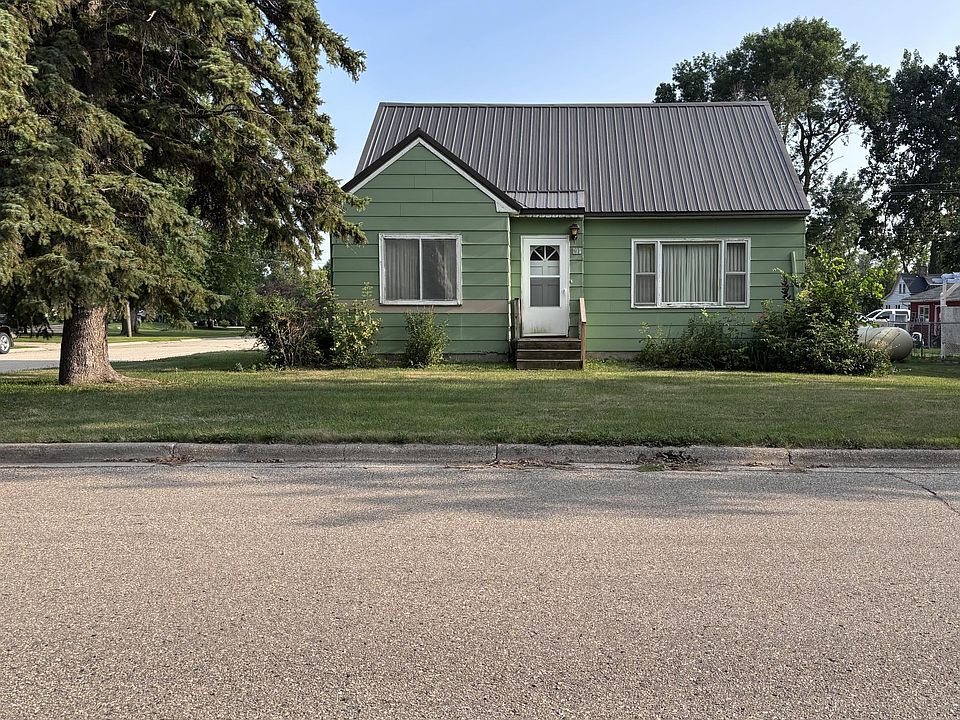 1st image of 217 Iowa Ave