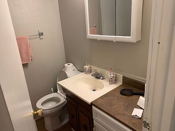 4th image of 1816 7th Ave APT 2