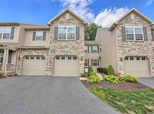 6141 Galleon Dr #281, Mechanicsburg, PA 17050