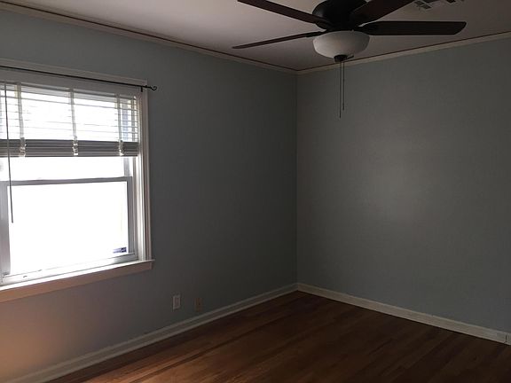 Back bedroom