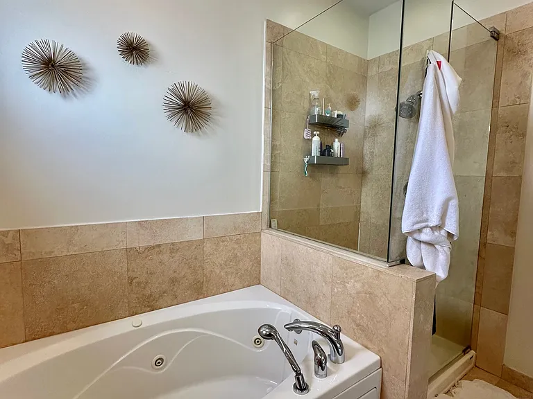 1616 N Western Ave #2A — Photo 13