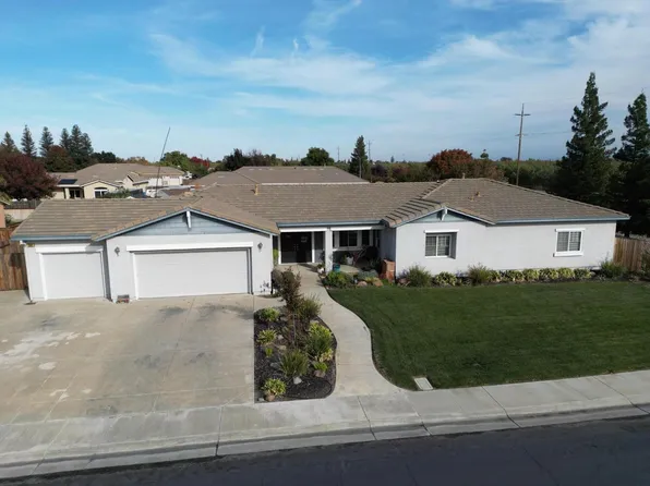 1102 Tess Dr, Arbuckle, CA 95912