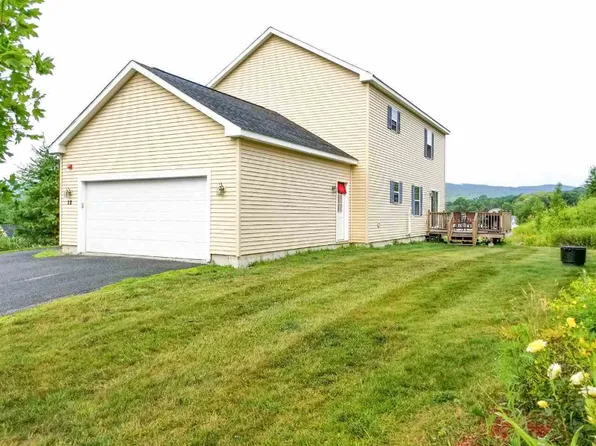 12 Cherry Cir, Lebanon, NH 03766