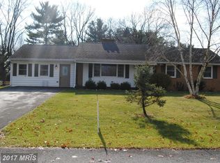 16005 Plumtree Ln, Williamsport, MD