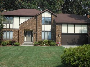 13453 Hollo Oval, Strongsville, OH 44149