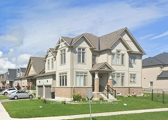 97 Kirby Ave — Photo 1