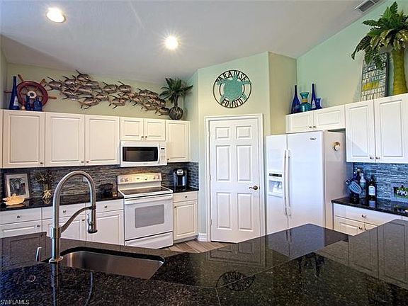 5th image of 21450 Pelican Sound Dr Unit 202