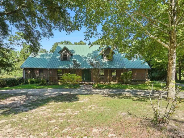 10030 Autumn Ln, Pensacola, FL 32514