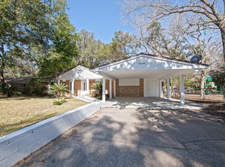 17 Mimosa St NW, Fort Walton Beach, FL 32548