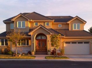 599 Highland Ave, Half Moon Bay, CA 94019