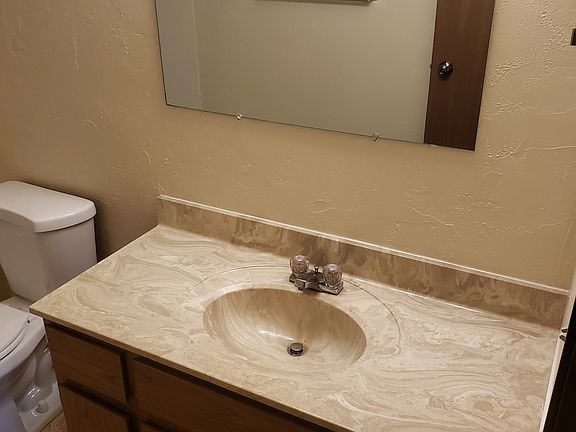 4th image of 315 S Kools St