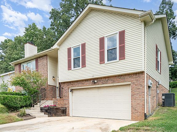 2nd image of 1215 Verkler Dr