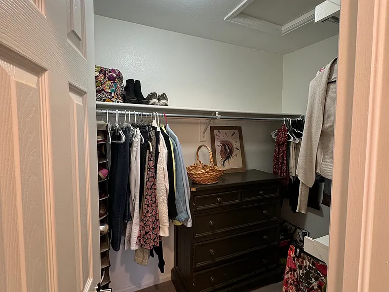 1652 Cherry Hills Ln — Photo 26