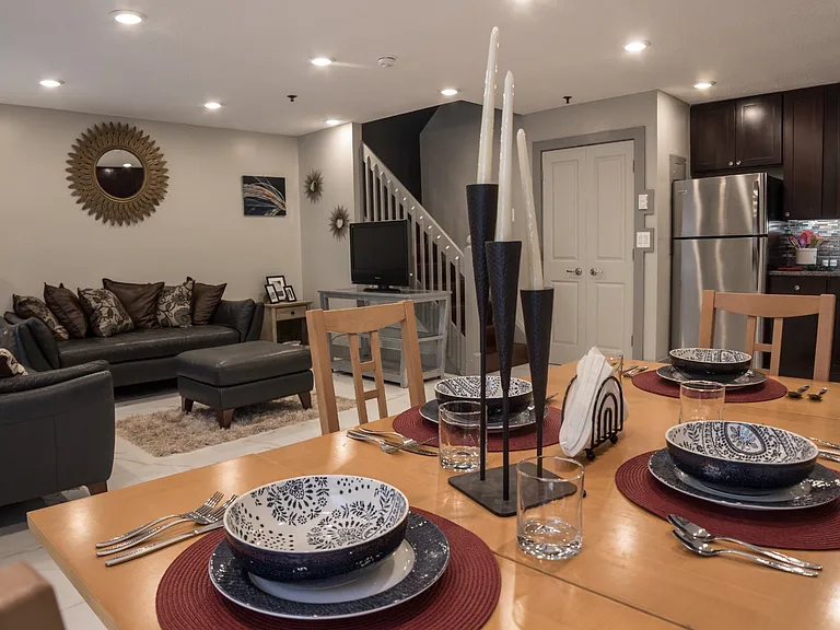 305B8 S Main St #B8 — Photo 12