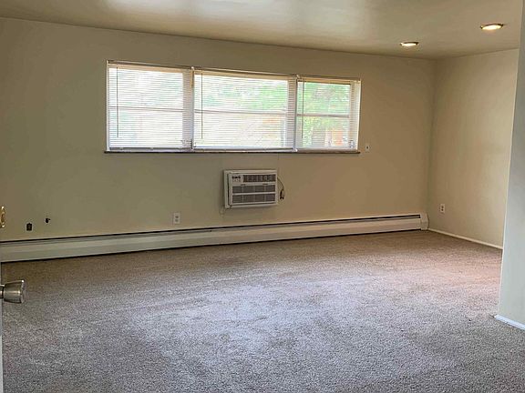 3rd image of 2348 Beechmont Ave #10