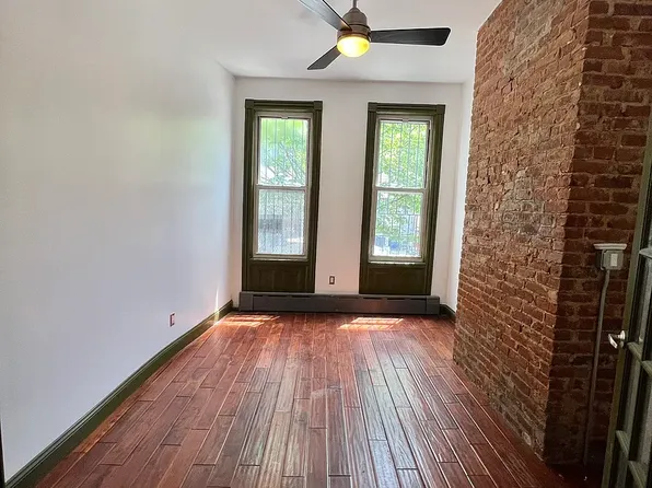 279 Troutman St APT 1L, Brooklyn, NY 11237