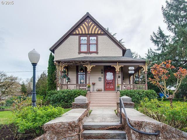 914 Madison St, Oregon City, OR 97045 | Zillow