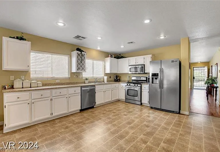 181 White Butte St — Photo 10