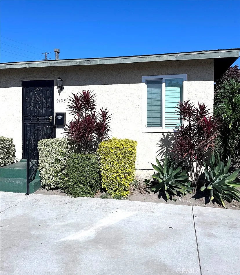2 bed, 644 sqft, $2,295 — Photo 1