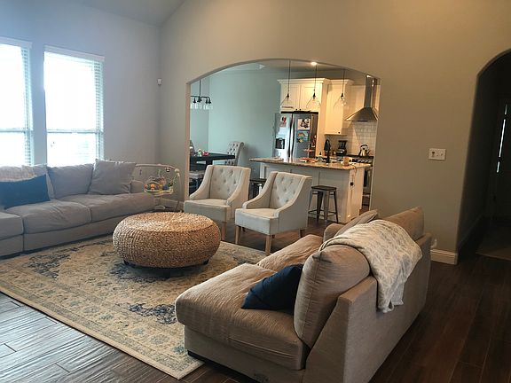 5th image of 6870 Woodridge Dr