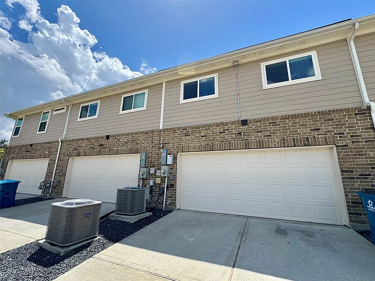 12715 Beatrice Terrace Dr — Photo 20