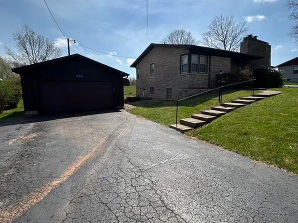 304 Crume Rd, Vine Grove, KY 40175