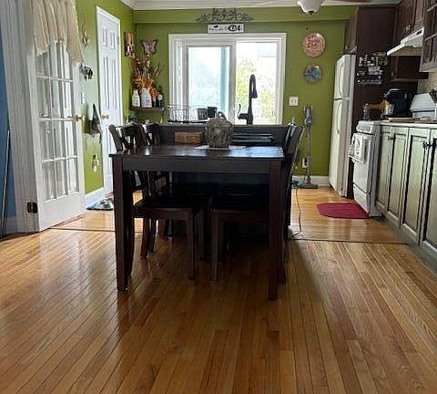 3rd image of 297 Granite Ave