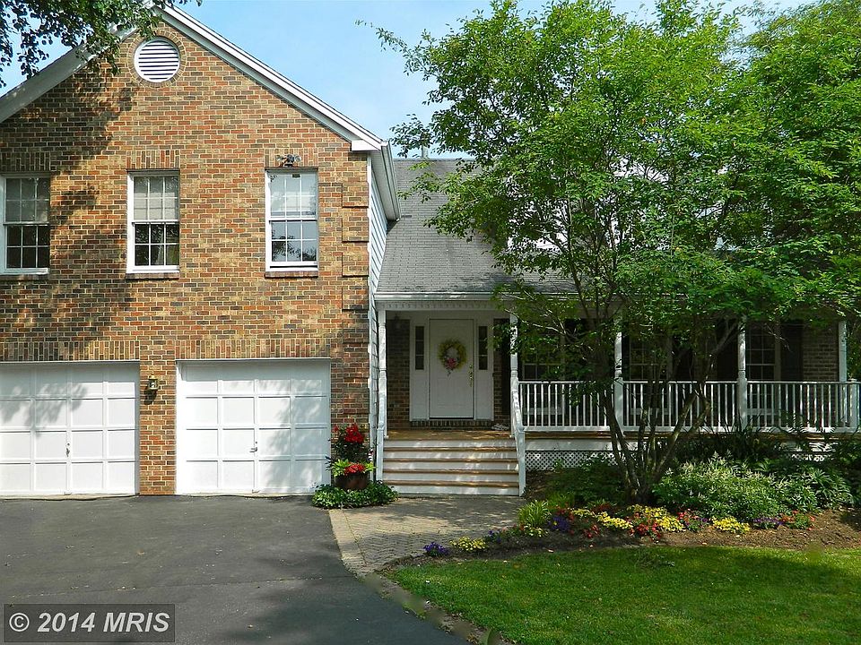 1st image of 15260 Surrey House Way