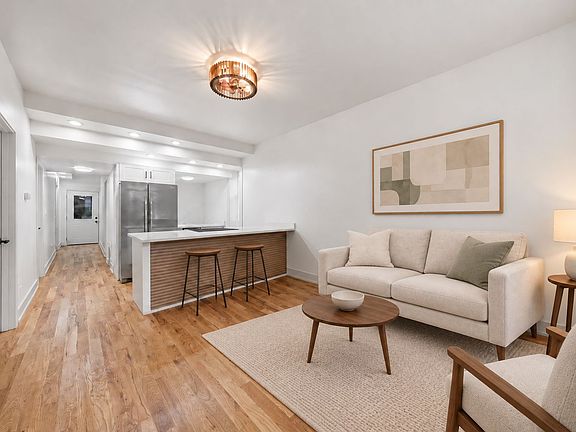 2nd image of 1514 W Fry St APT 1