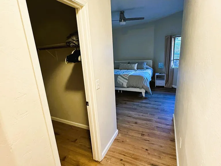 4349 E Haven Ln — Photo 21