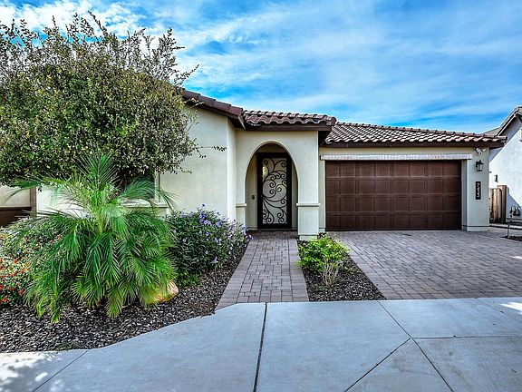 2nd image of 7433 W Maya Way