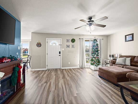 5th image of 26002 Burlwood Ave