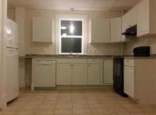 86 Fremont St #1, Lowell, MA 01850