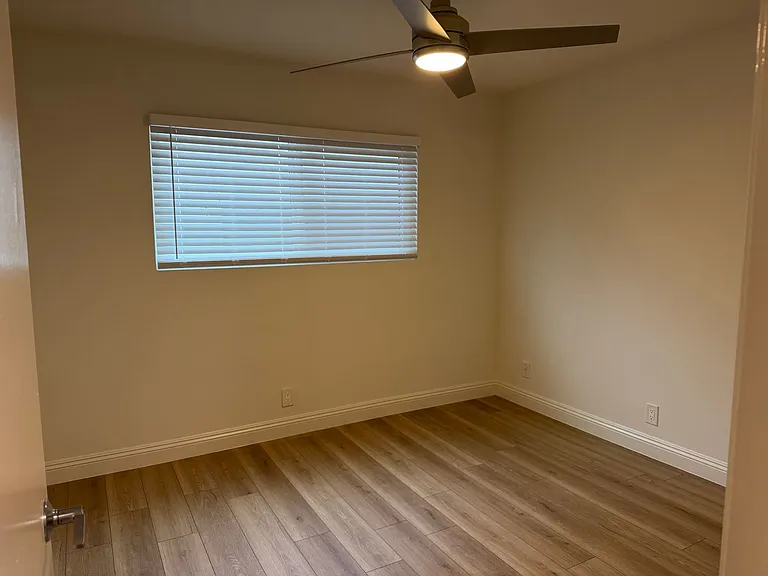 Verdugo Vista — Photo 34