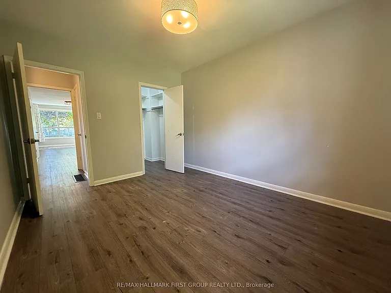 68 Tulloch Dr — Photo 12