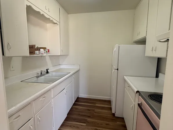 620 W Erie St #3, Holbrook, AZ 86025