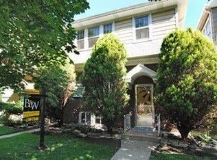 5312 W Carmen Ave, Chicago, IL 60630