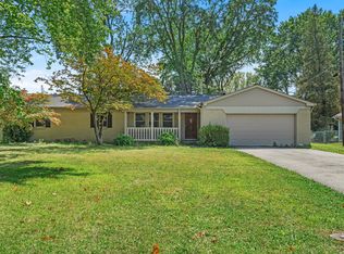 115 Bennett Rd, Carmel, IN 46032