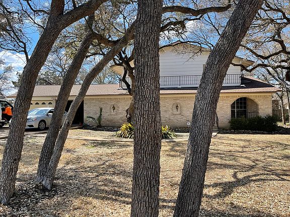 3rd image of 2503 W Riviera Dr