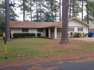 905 Chinquapin Dr, Deridder, LA 70634