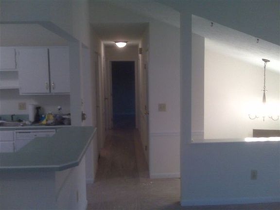 2nd image of 987 Timberbank Dr