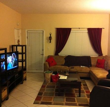 2nd image of 1520 West Ave APT 5