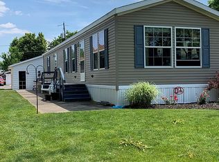 557 Willow Dr, Coldwater, MI 49036