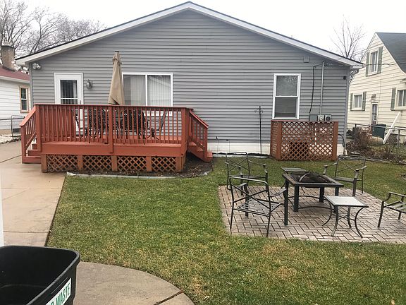 3rd image of 607 Gargantua Ave