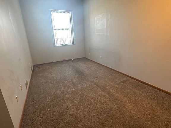 4th image of 233 Ridgewood Ave APT 16
