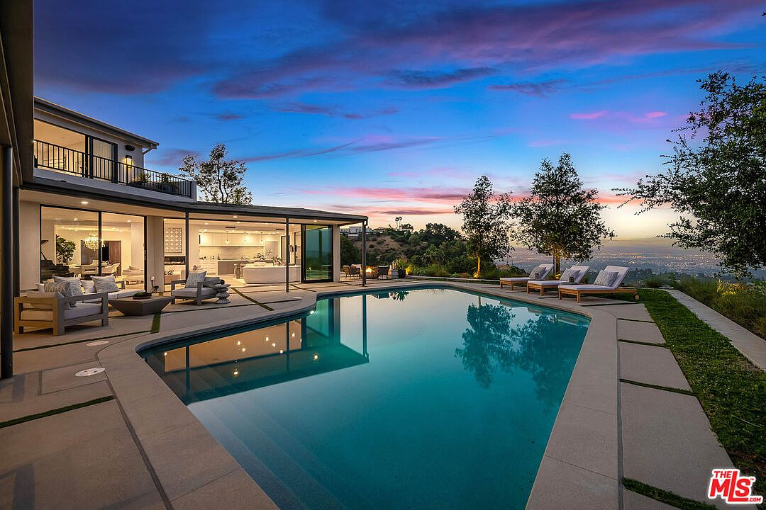 8545 Charl Ln, Los Angeles, CA 90046 | MLS #26672717 | Zillow