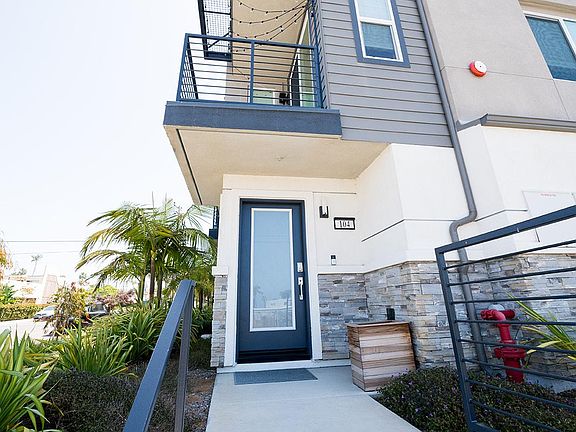 Front walk up